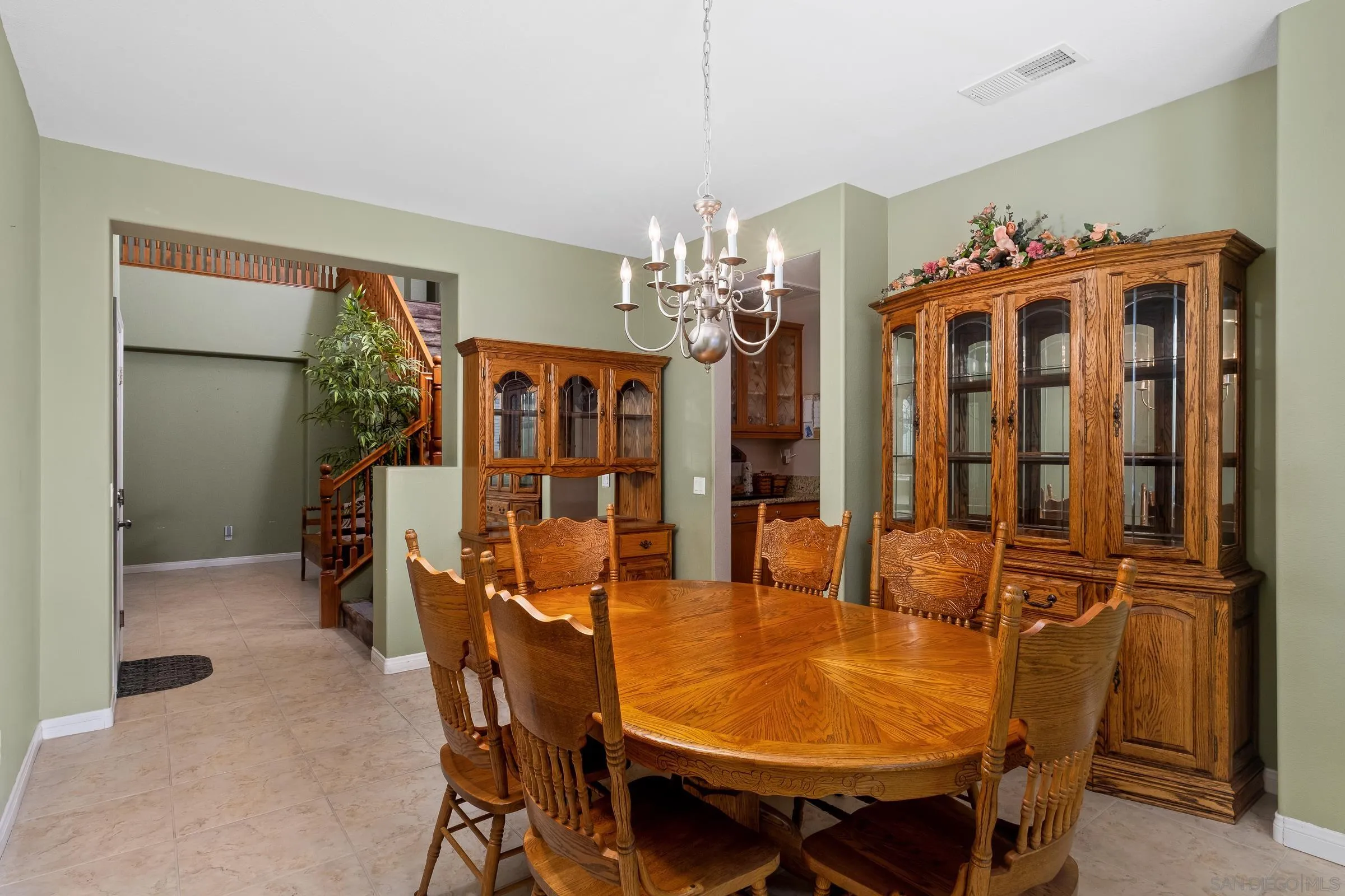 1058 Victory Ct