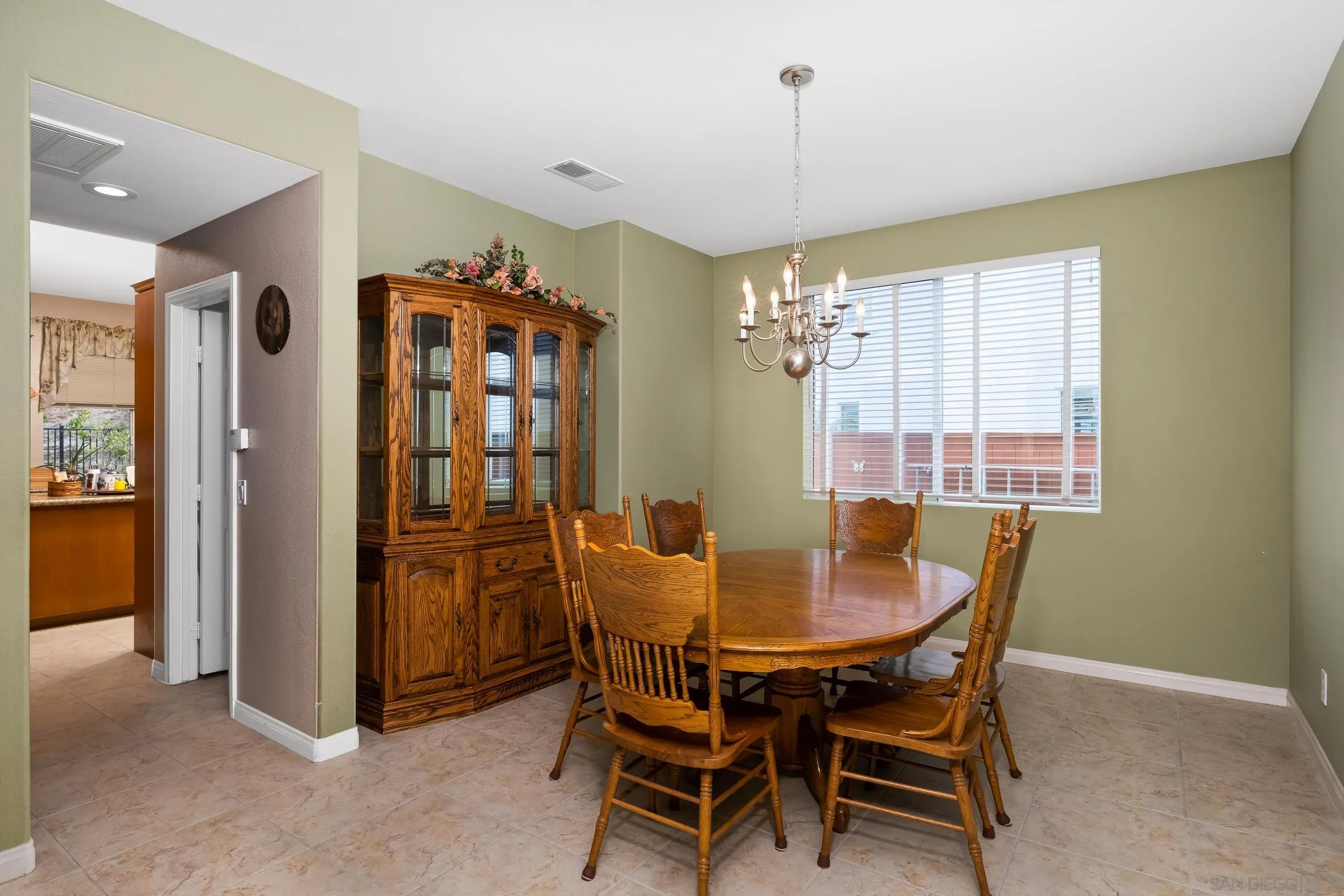 1058 Victory Ct