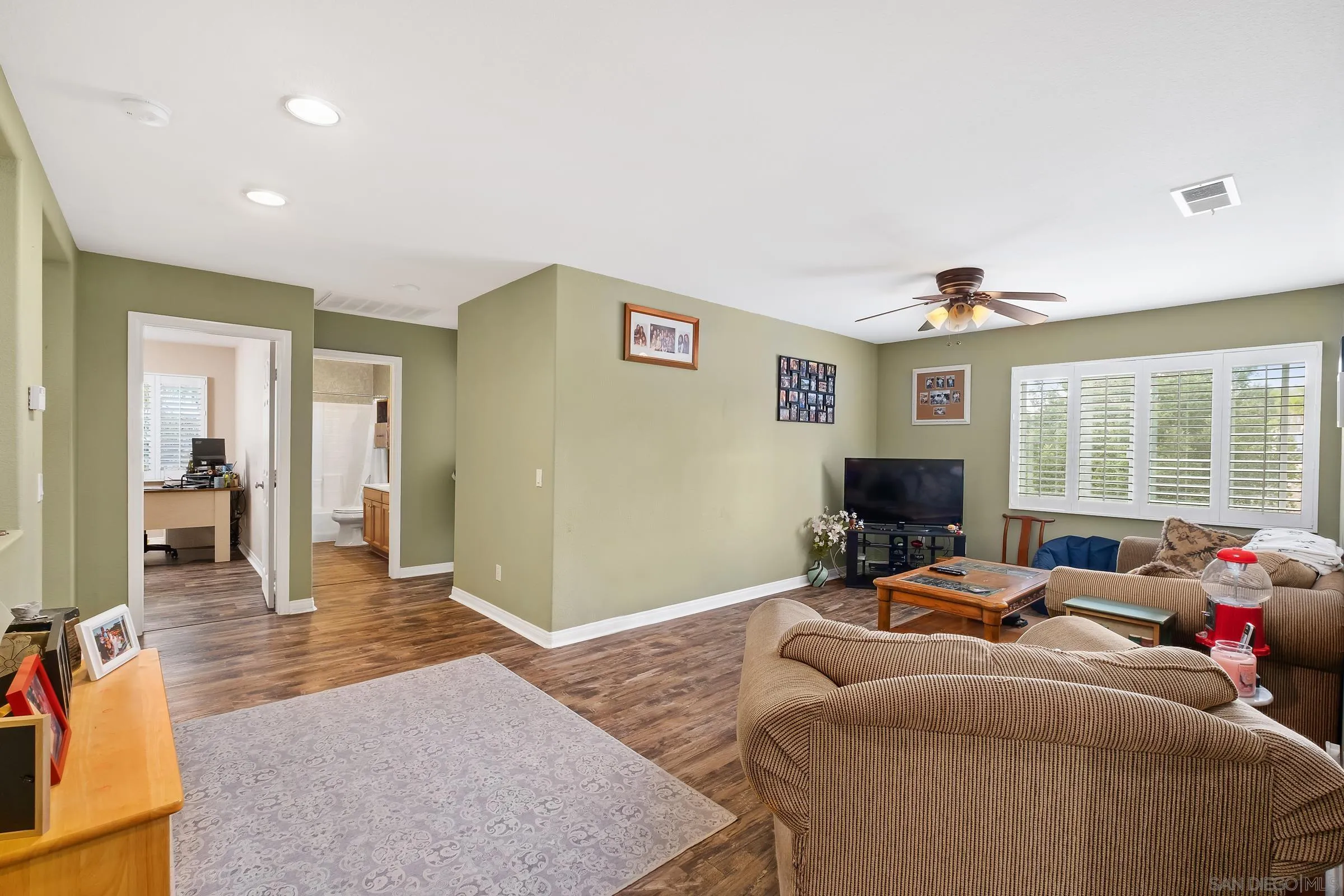 1058 Victory Ct