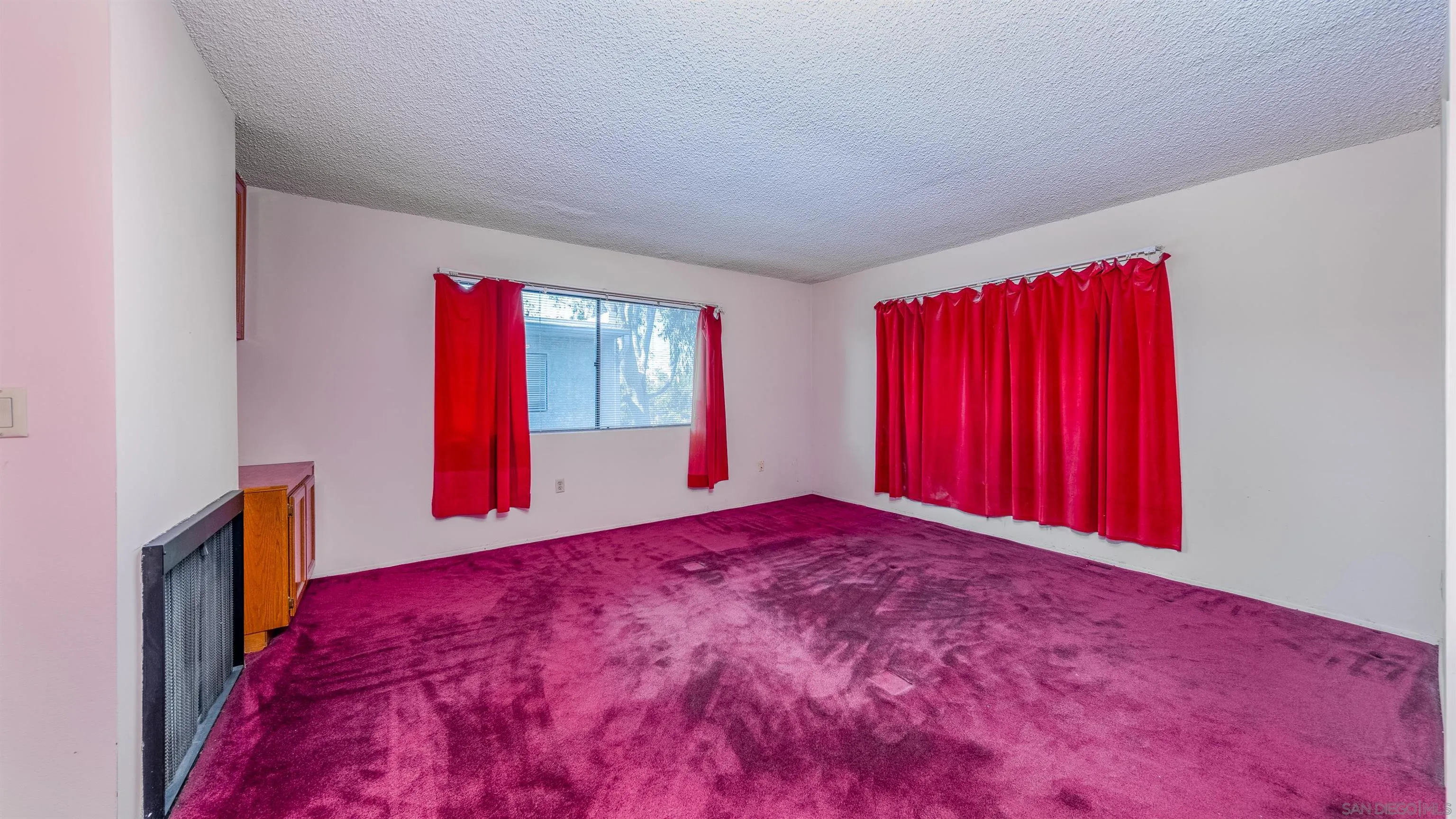 9140 Burnet Ave Unit 15