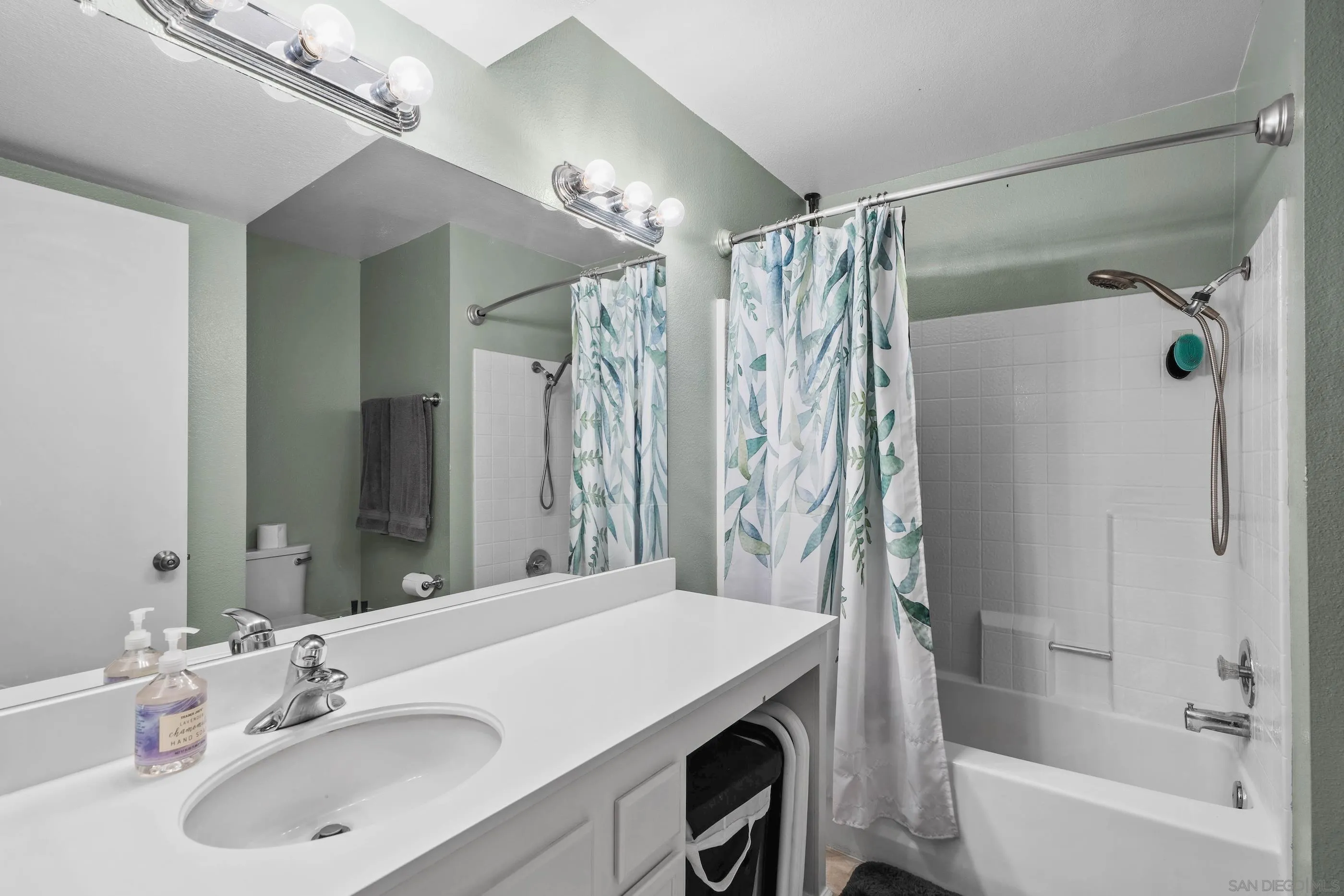 5985 Dandridge Ln Unit 103
