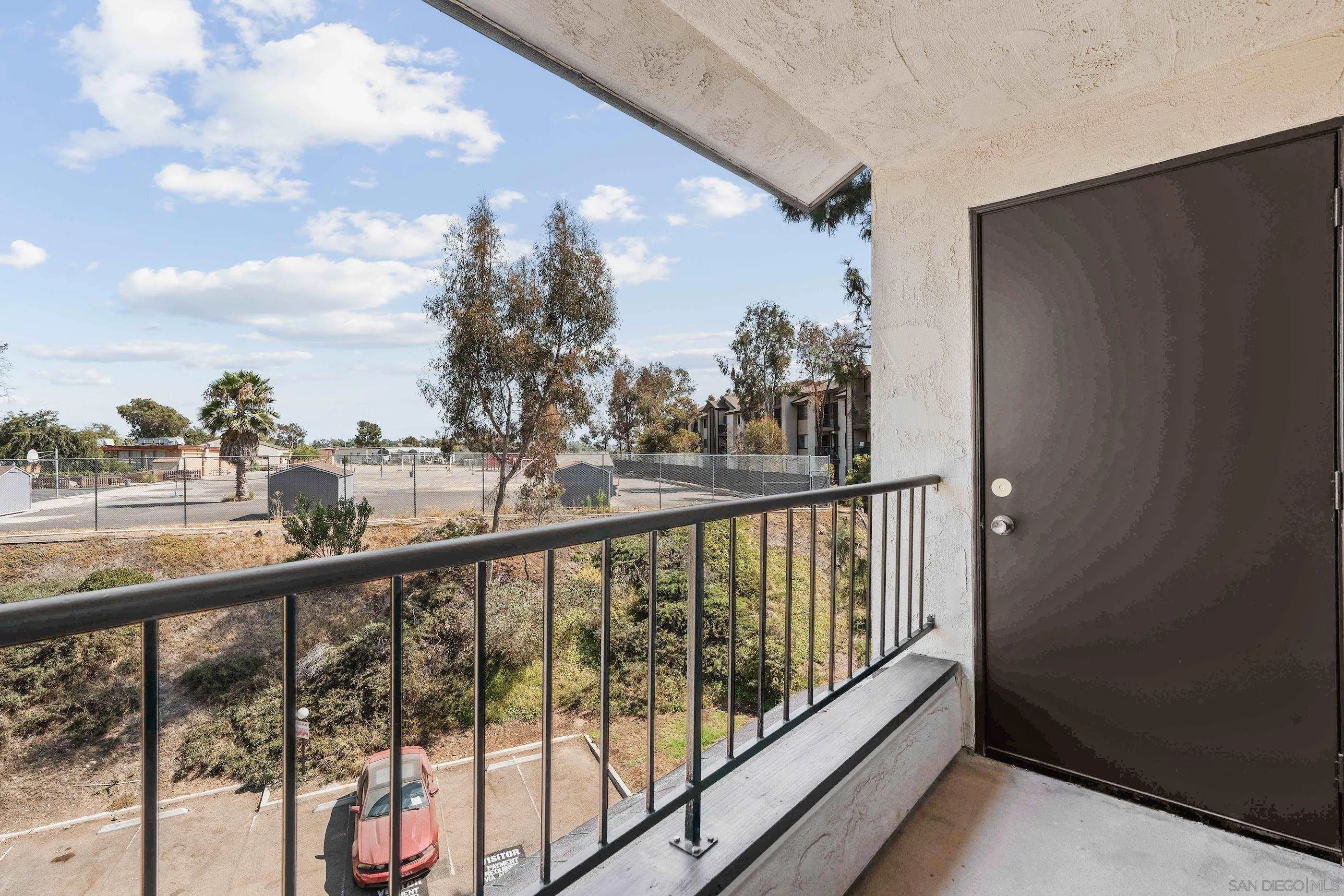 5985 Dandridge Ln Unit 103