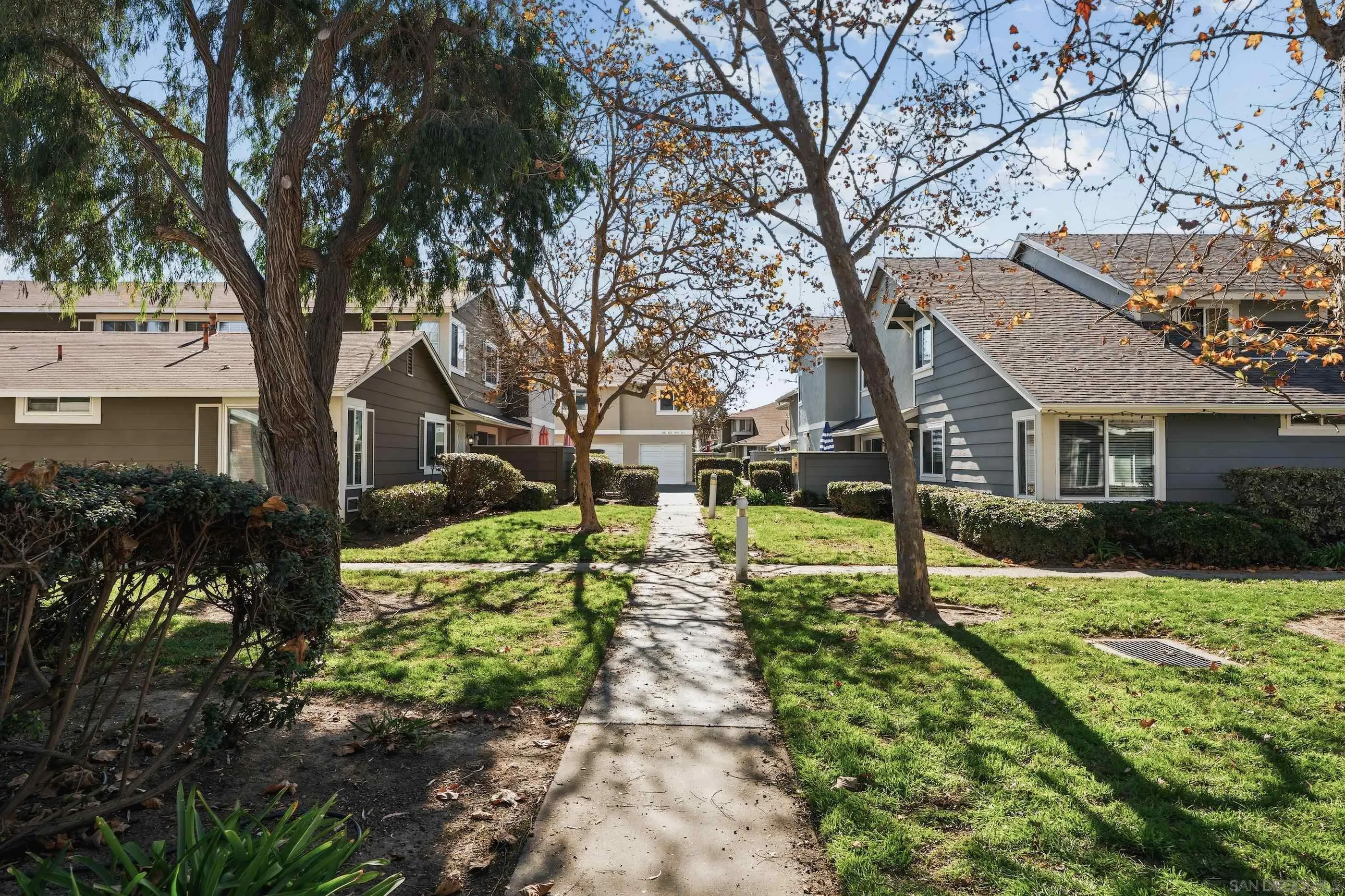 803 Shelter Cove Way