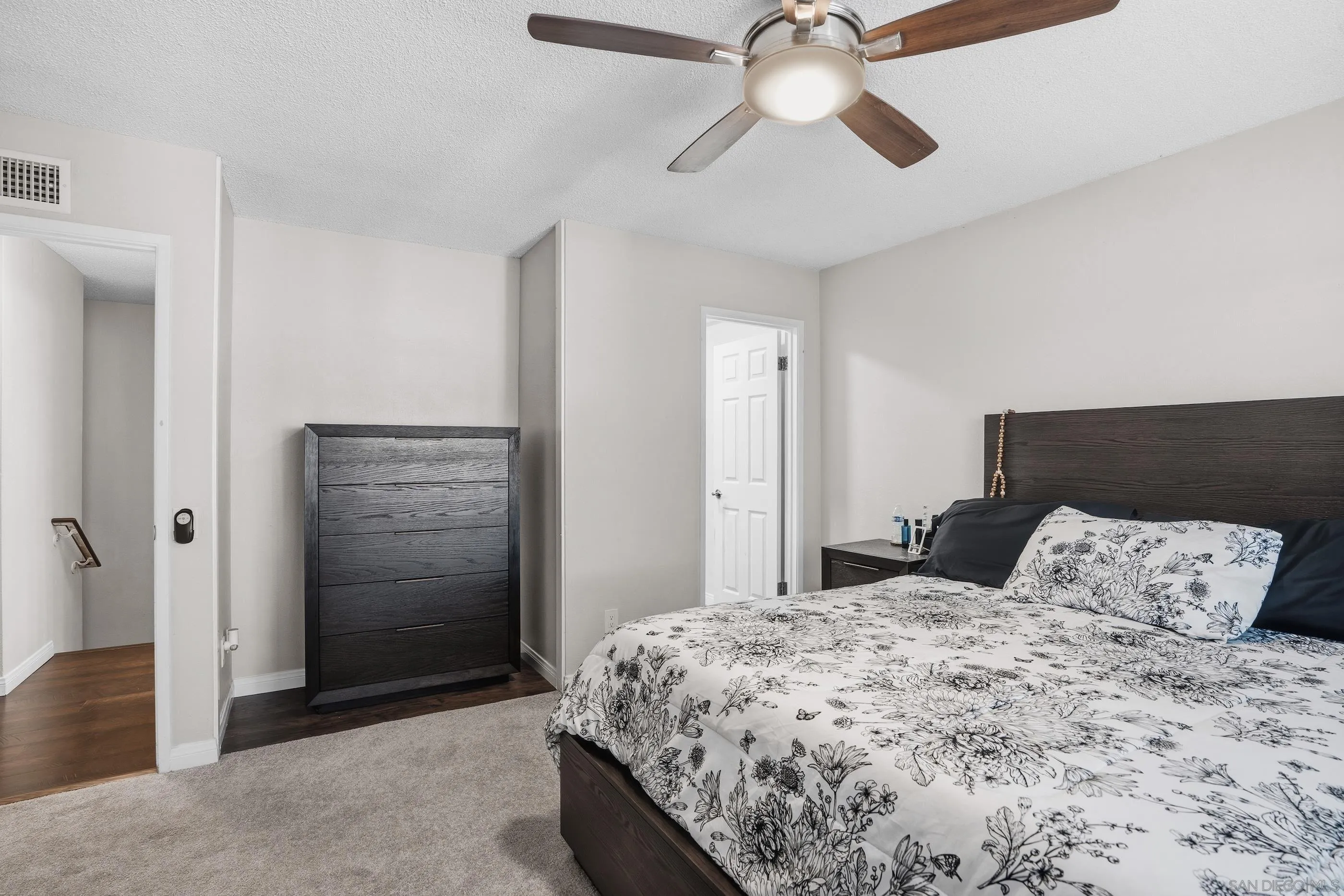 803 Shelter Cove Way