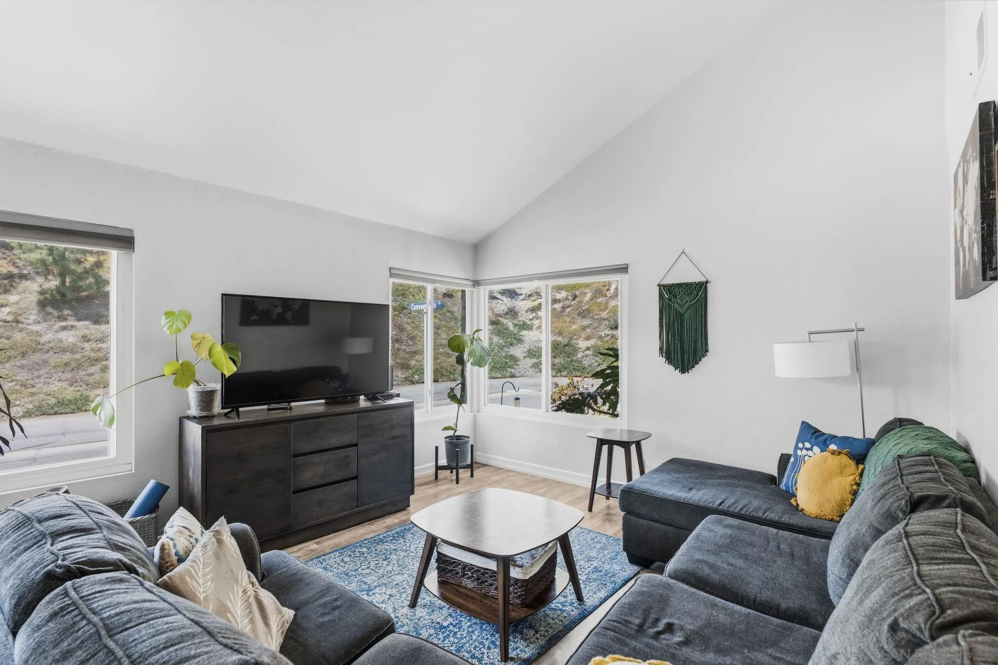 10131 Canyonridge