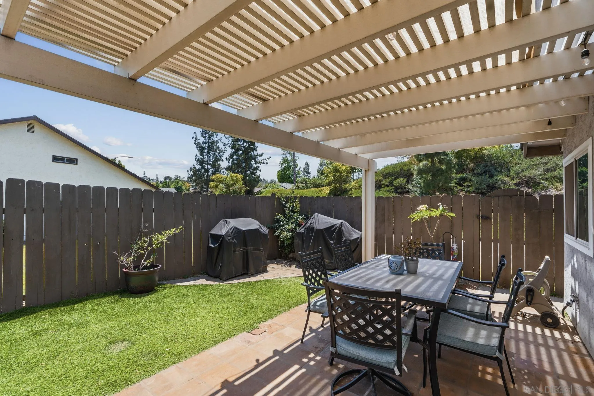 10131 Canyonridge