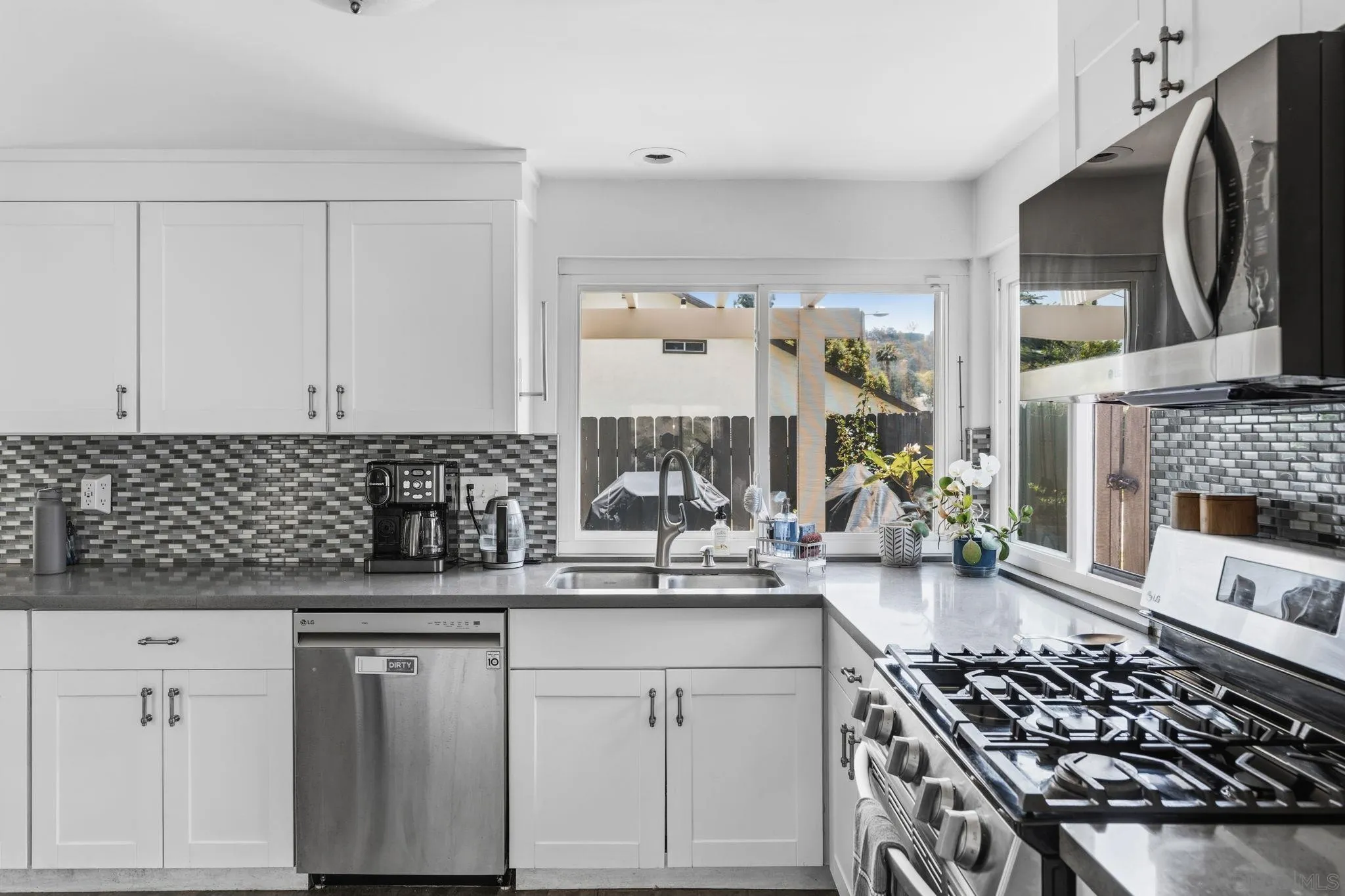 10131 Canyonridge