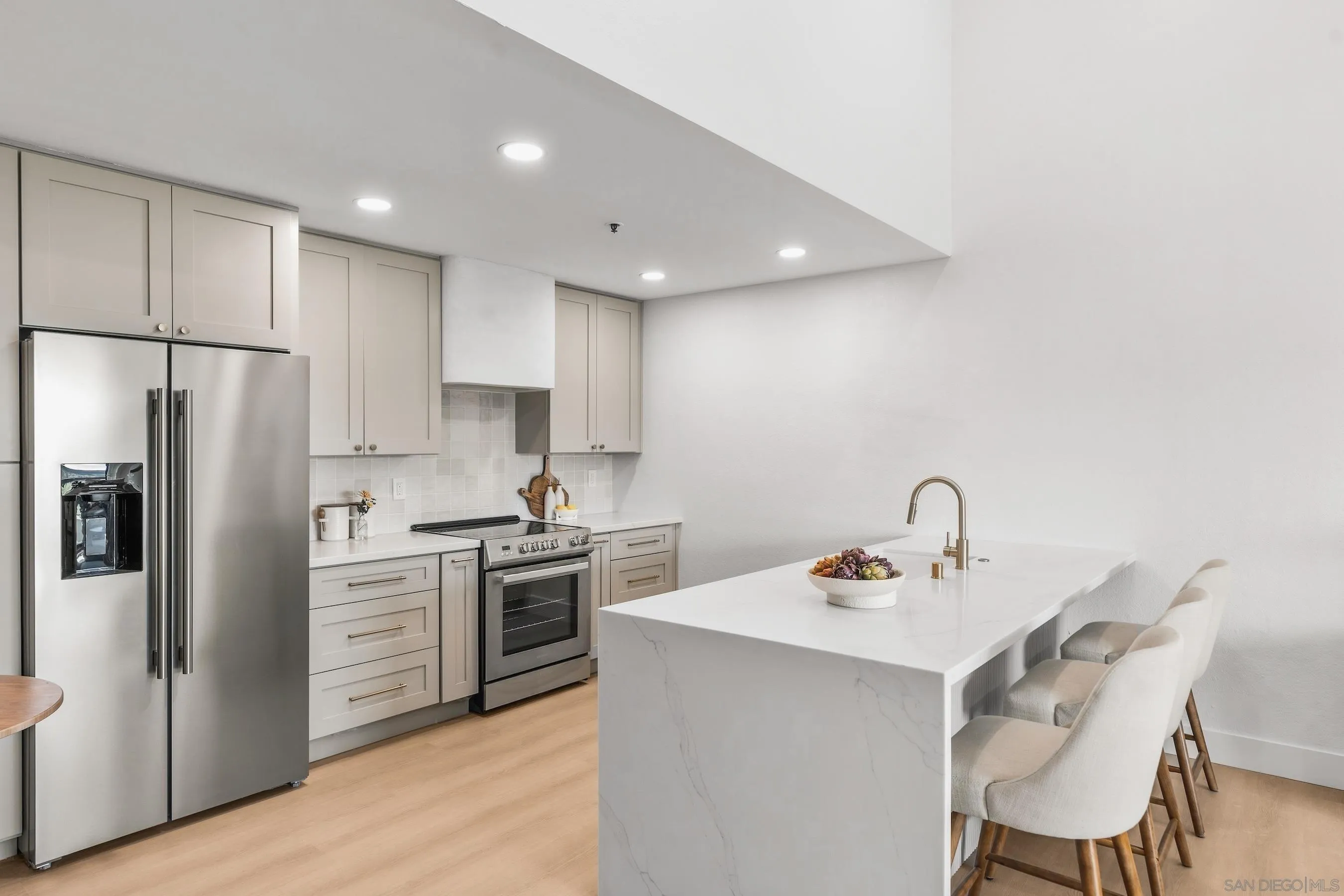 11233 Tierrasanta Unit 61