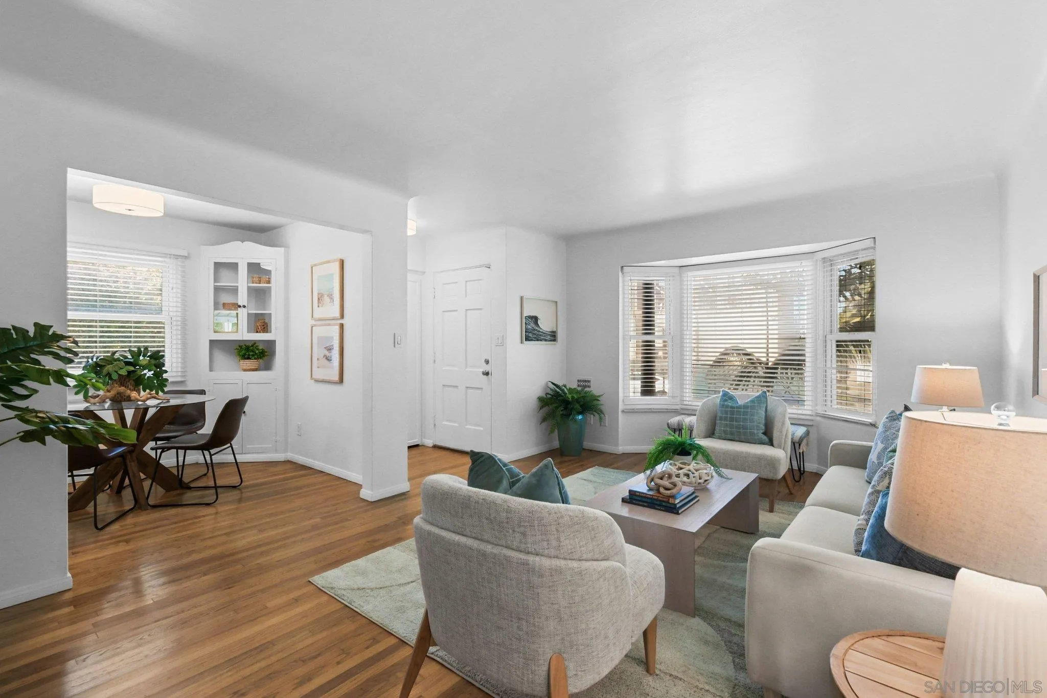 3143 Meadow Grove Dr