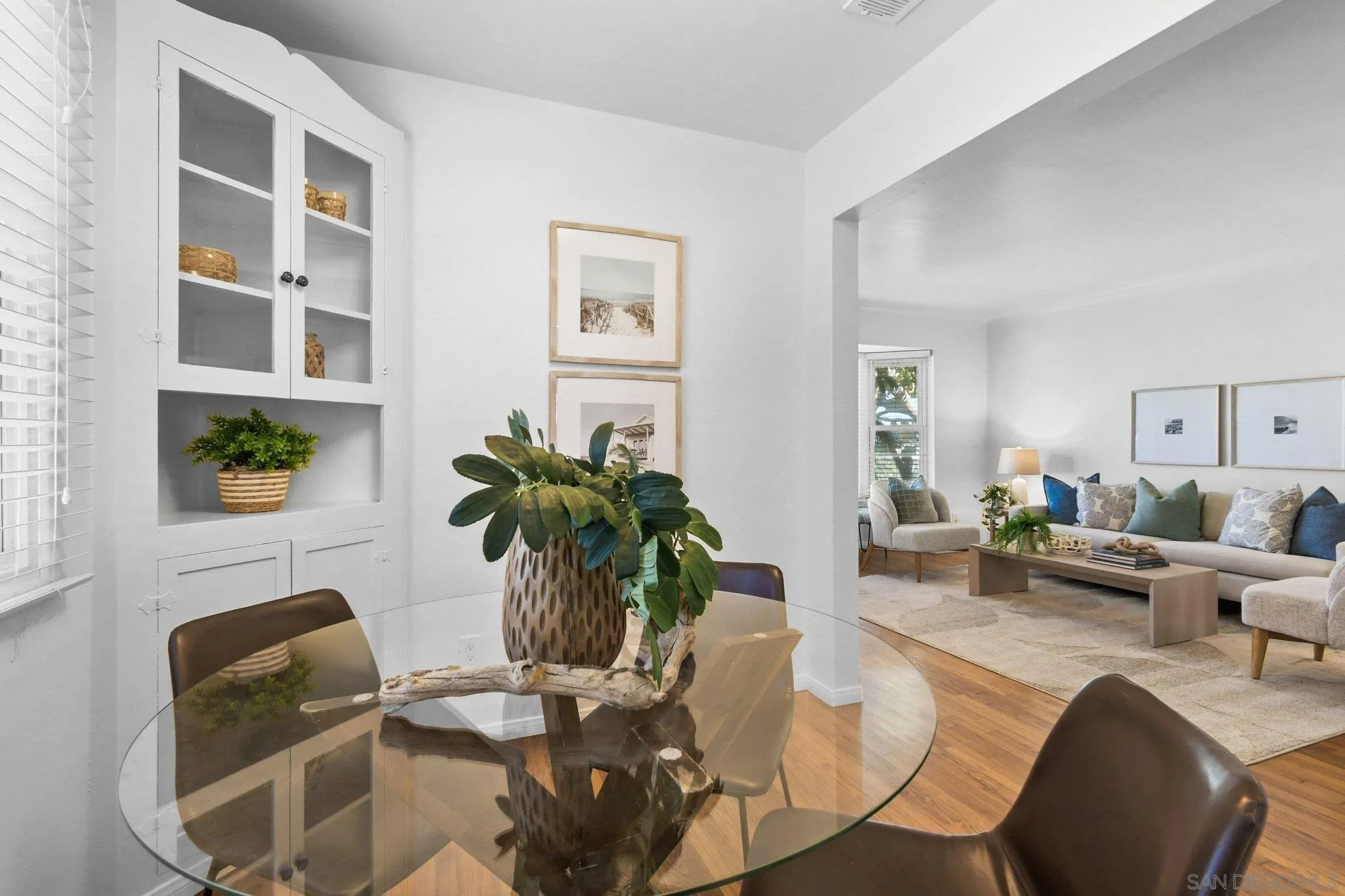 3143 Meadow Grove Dr