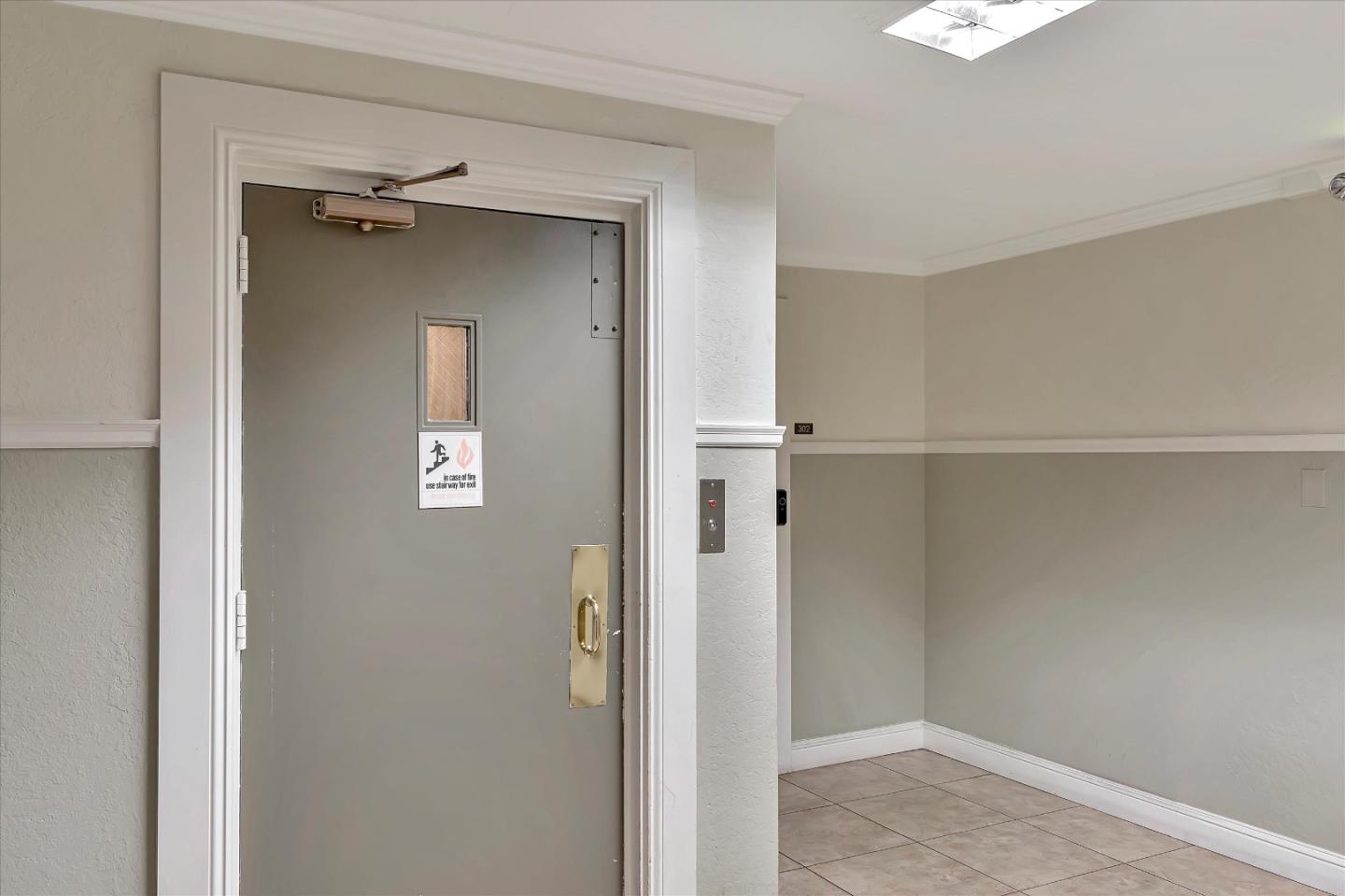 1033 Crestview Drive 310