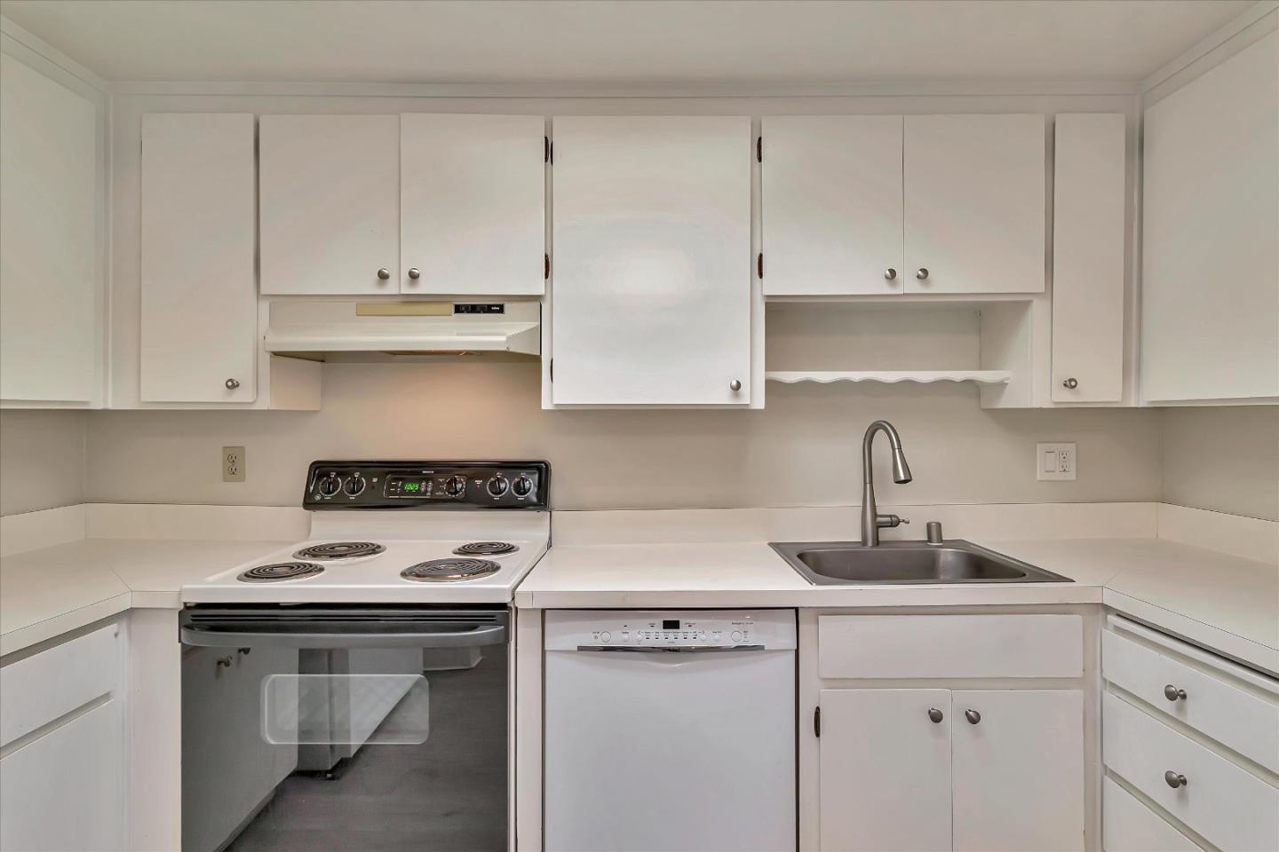 1033 Crestview Drive 310