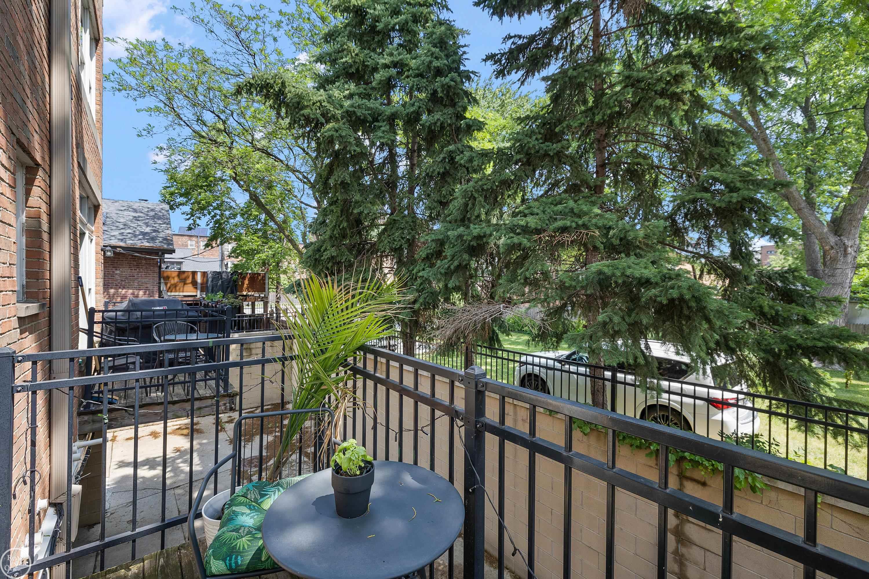 4430 3rd St Unit: Unit #8