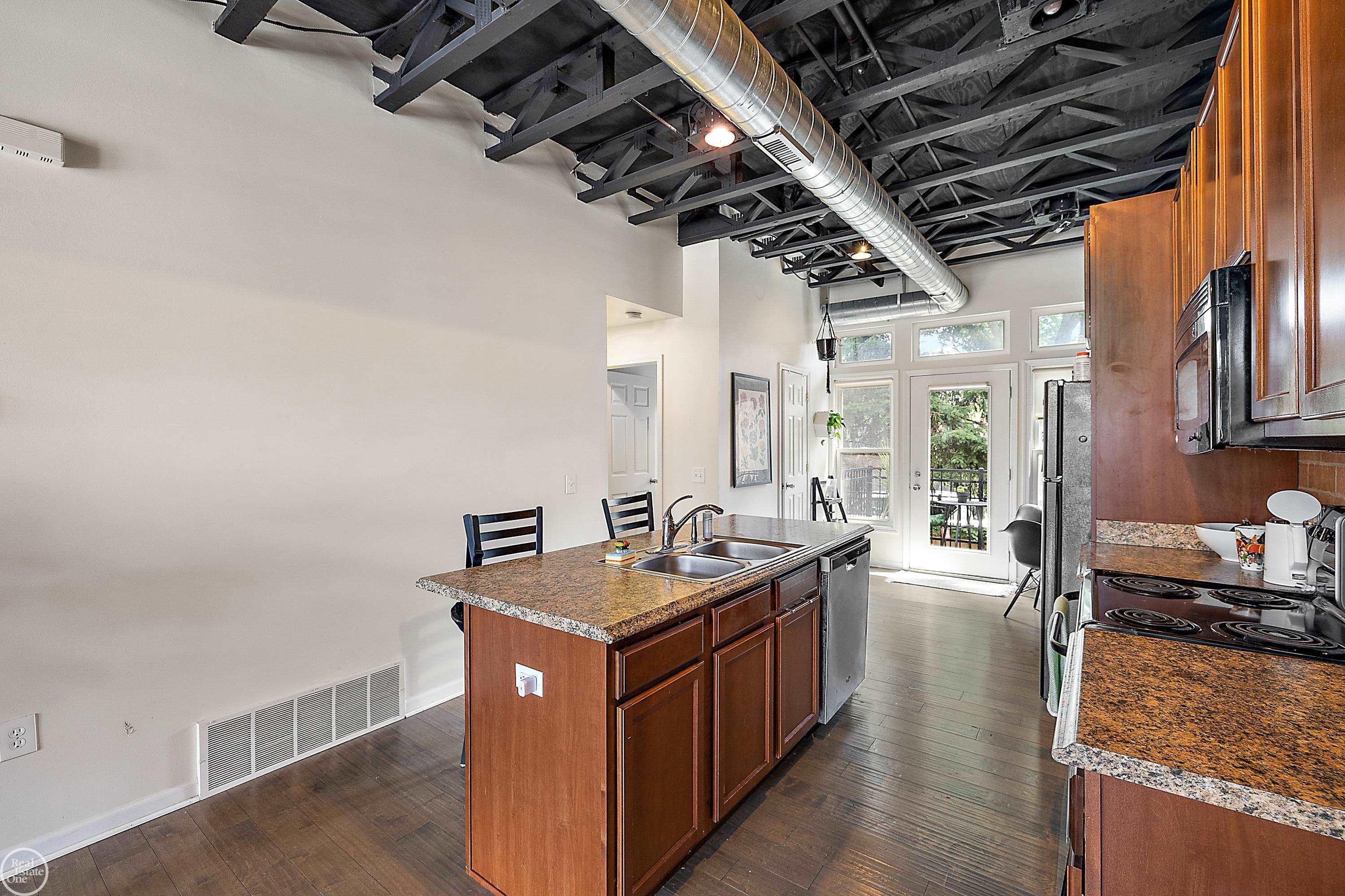 4430 3rd St Unit: Unit #8