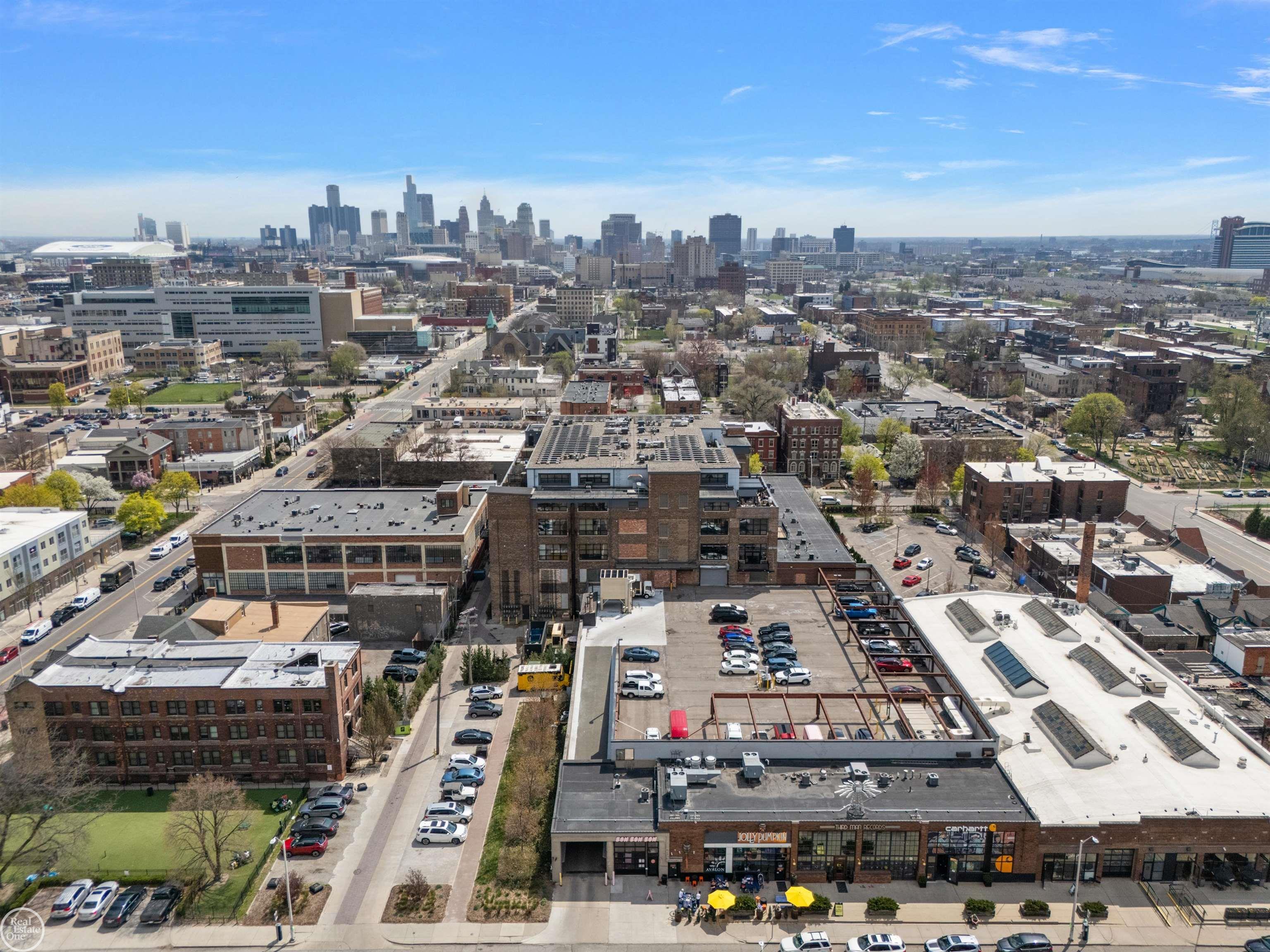 444 W Willis St Unit#89/205 Street Unit: Unit#89/205