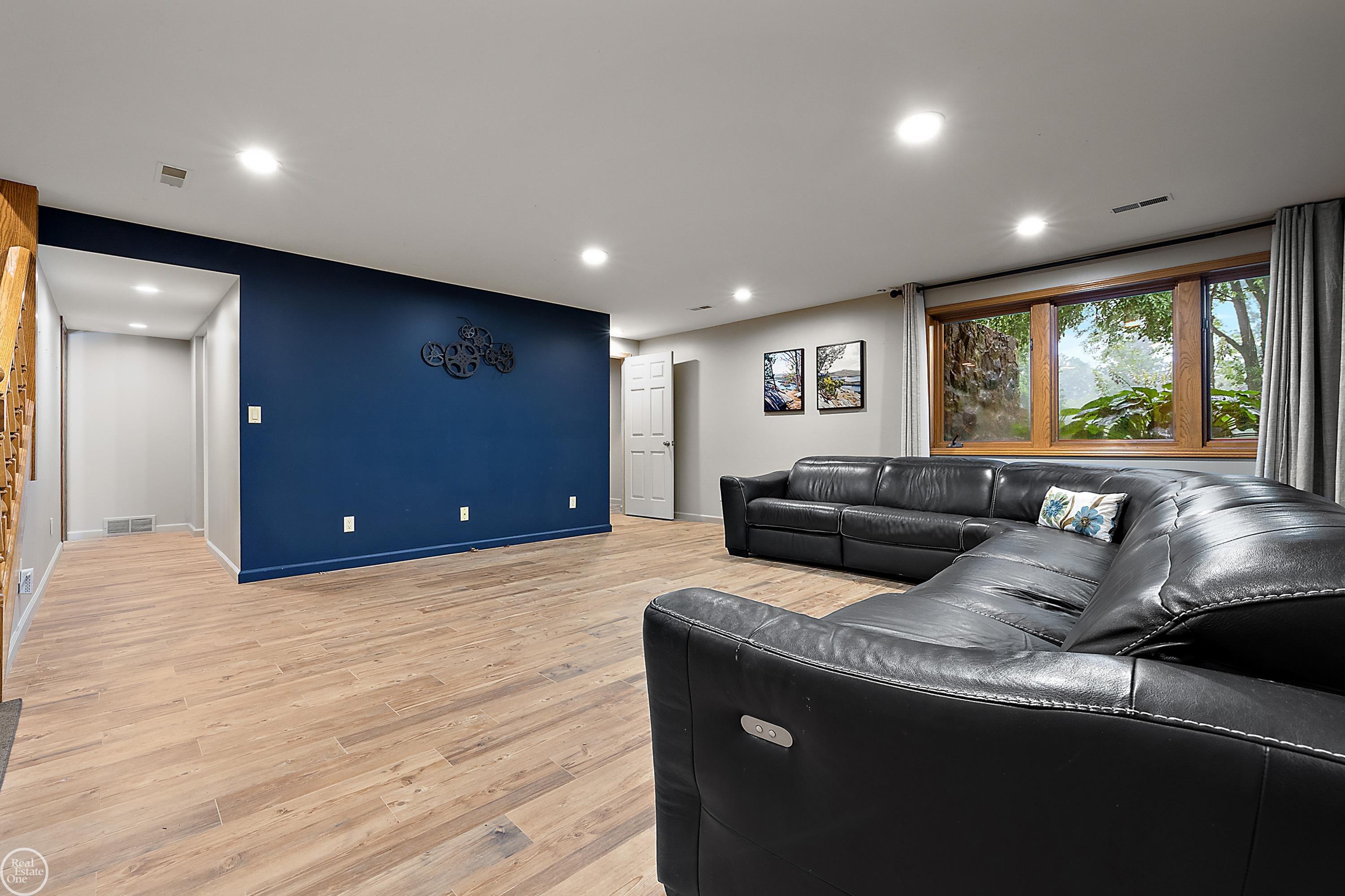 6397 Deland Road
