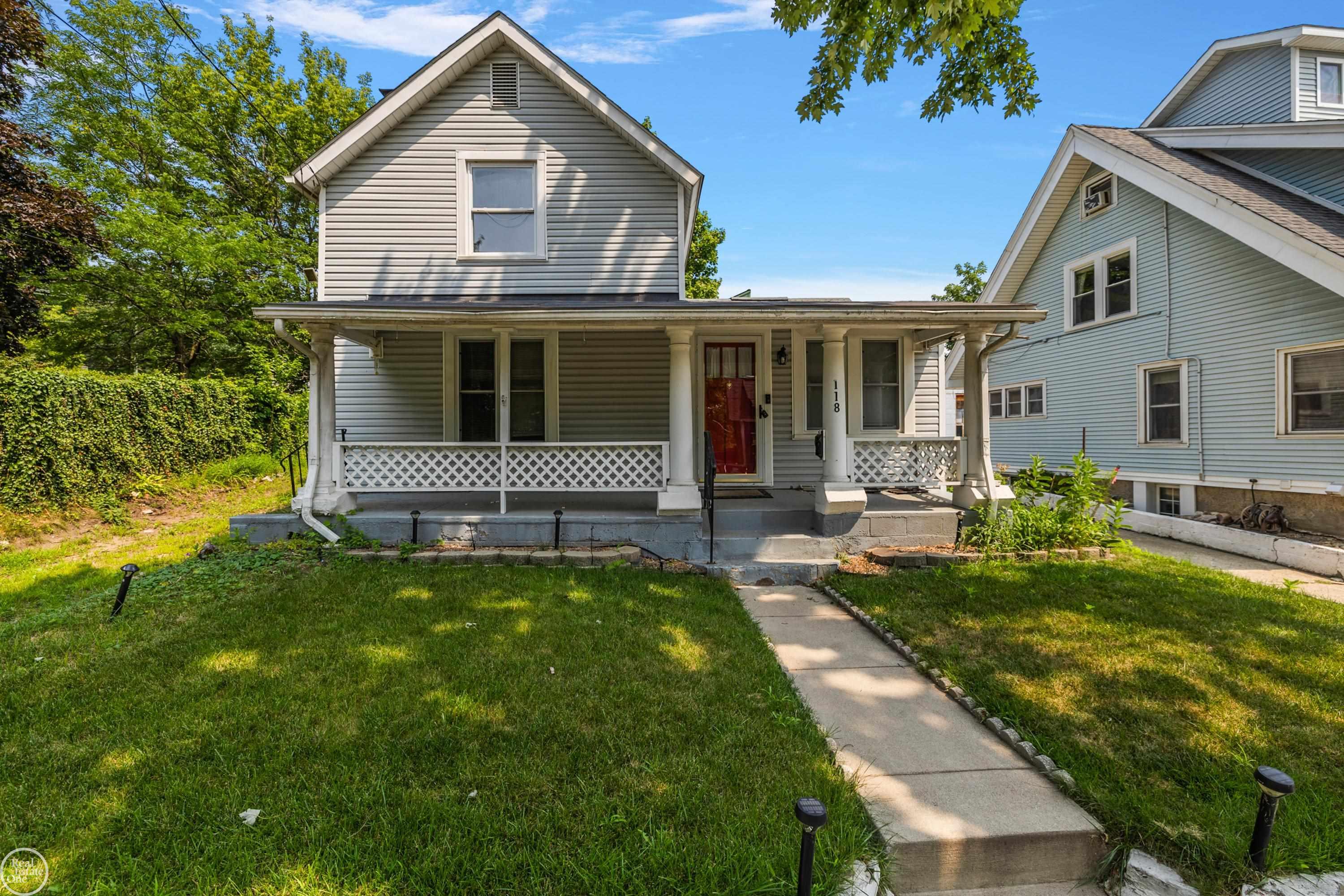 118 W Summit Street