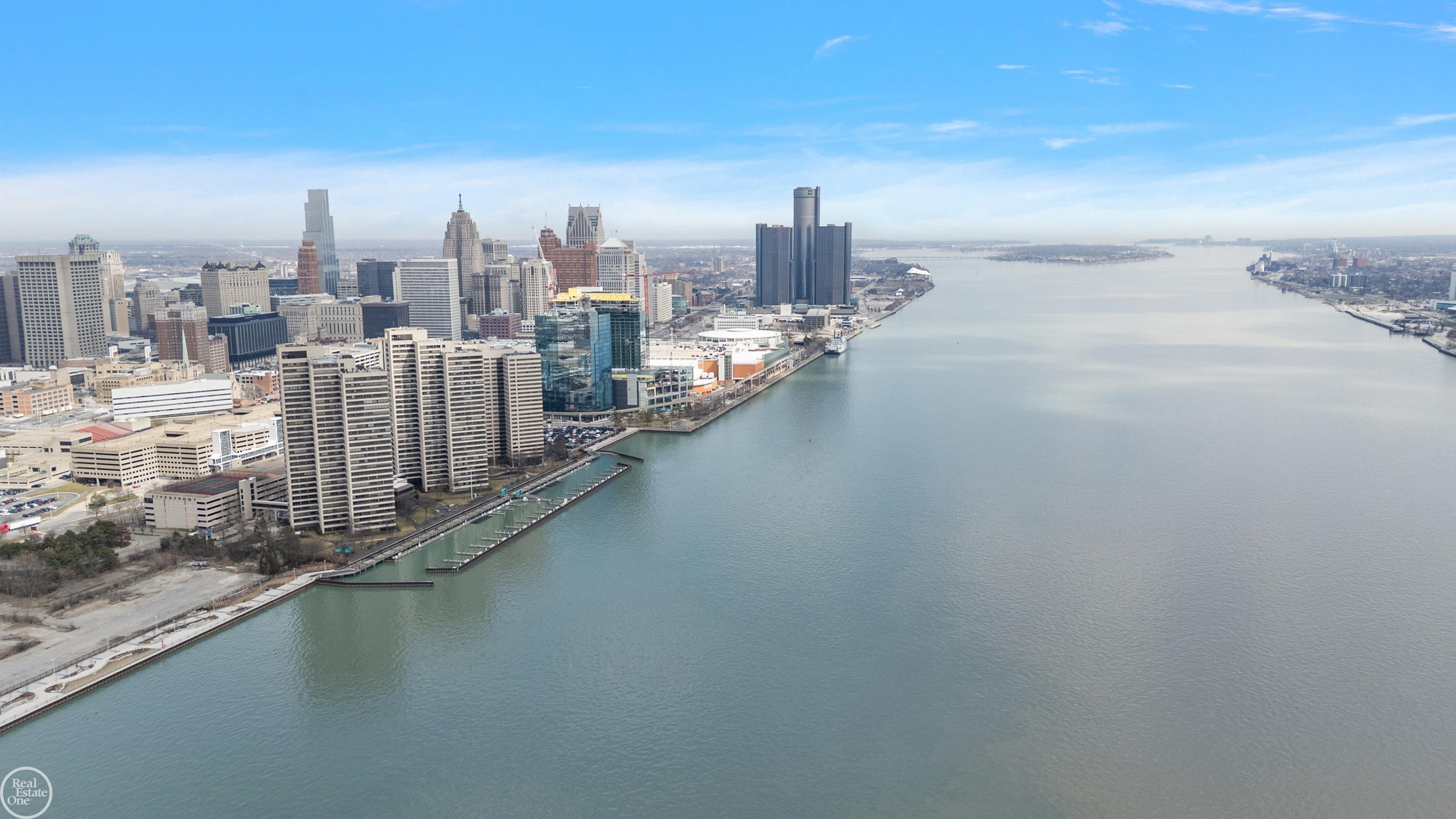 1001 W Jefferson Unit 7b Avenue Bldg 300