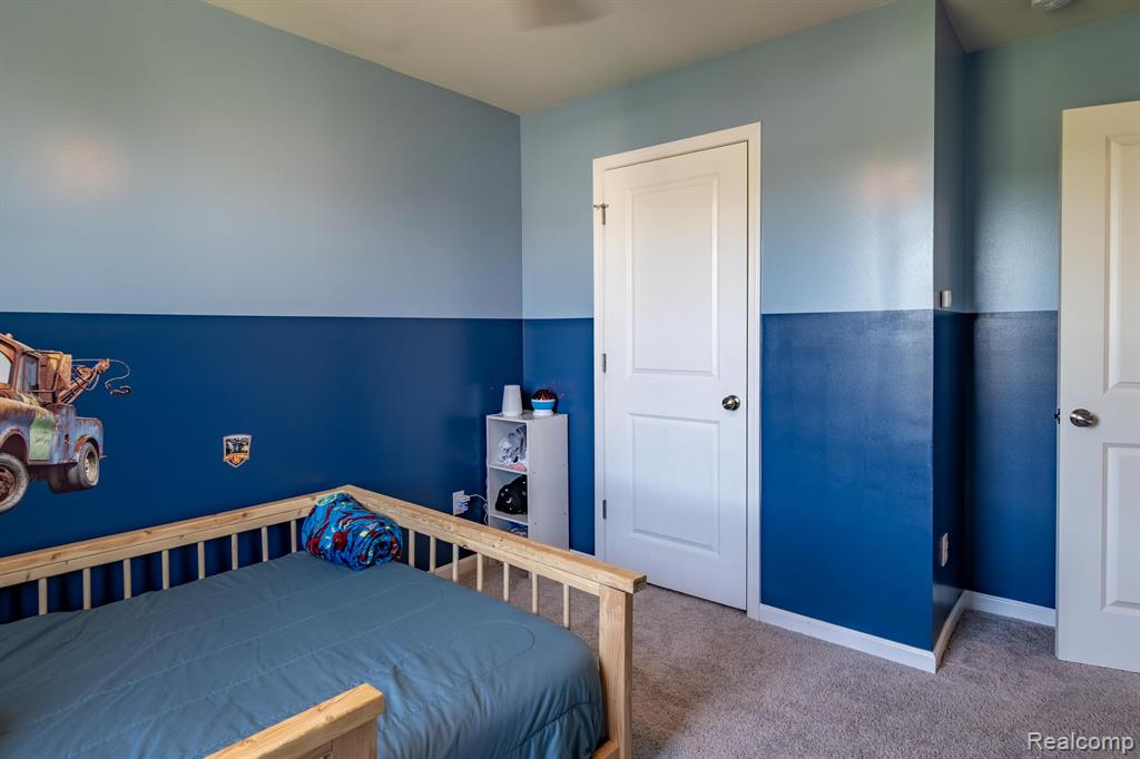 1642 Greenway Drive