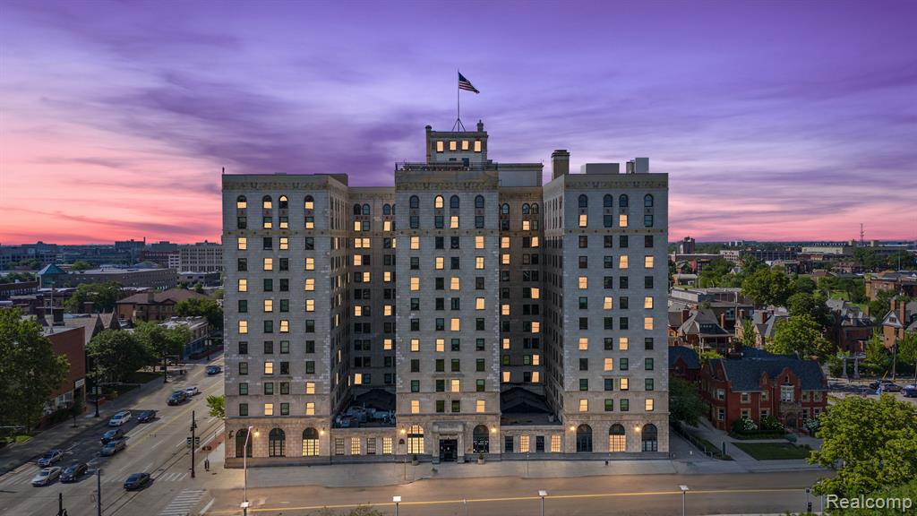 15 E Kirby Street # 322