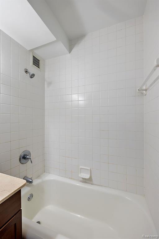 15 E Kirby Street # 322
