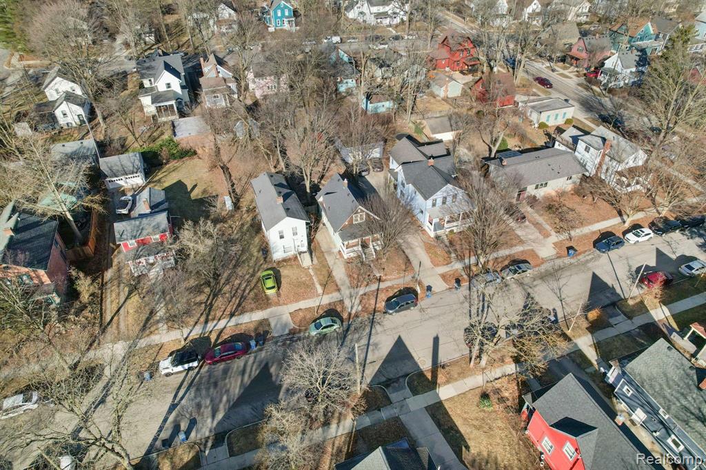 618 S First Street