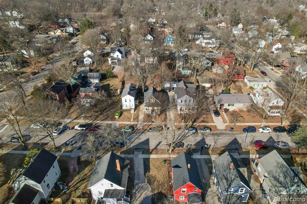 618 S First Street