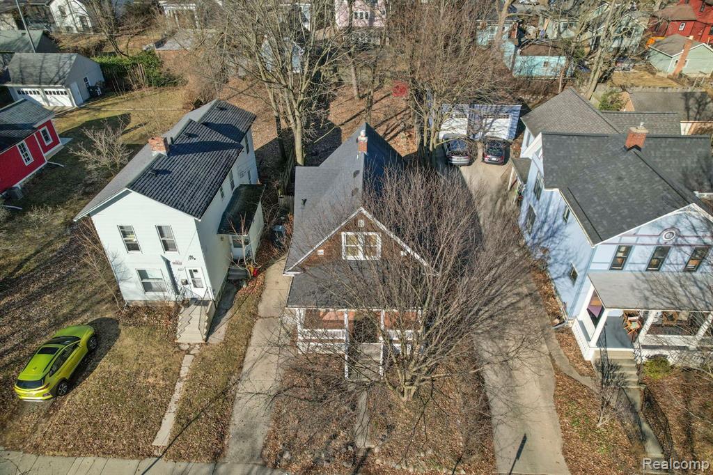 618 S First Street