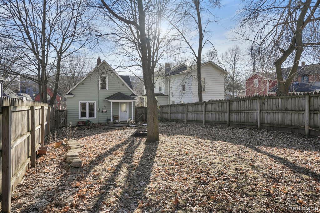 618 S First Street