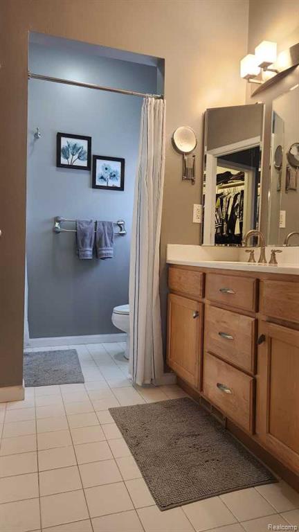 309 E Ferry Street Unit: 8 EAST BUILDING