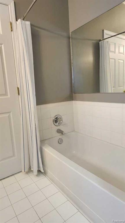 309 E Ferry Street Unit: 8 EAST BUILDING