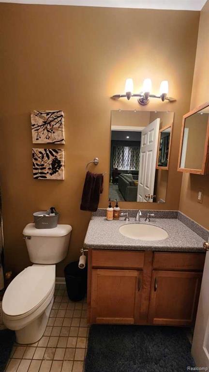 309 E Ferry Street Unit: 8 EAST BUILDING