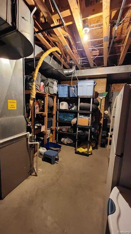 309 E Ferry Street Unit: 8 EAST BUILDING