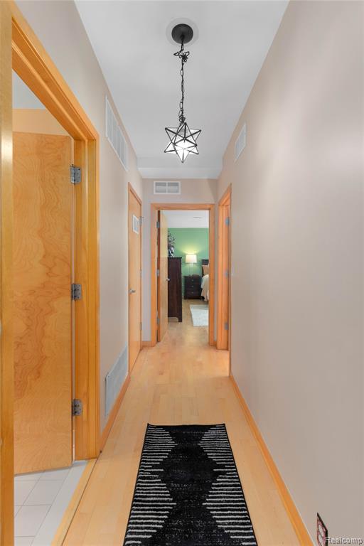 434 W Alexandrine Street # 102