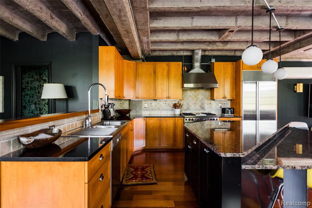 627 W Alexandrine Street # 1