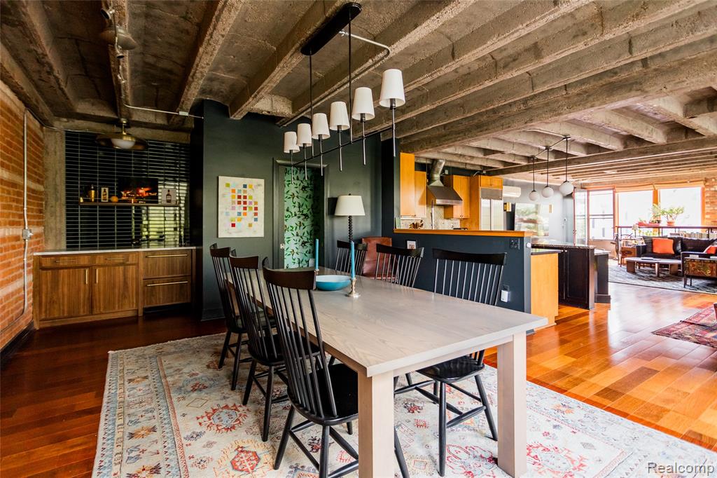 627 W Alexandrine Street # 1