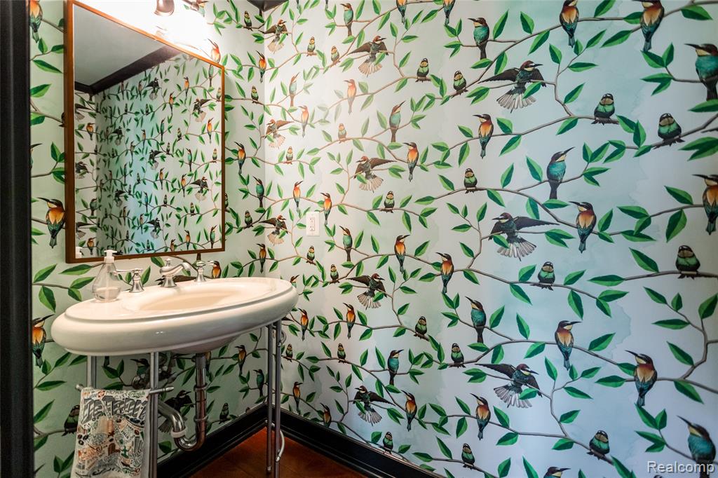 627 W Alexandrine Street # 1