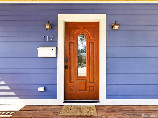 117 W Summit Street