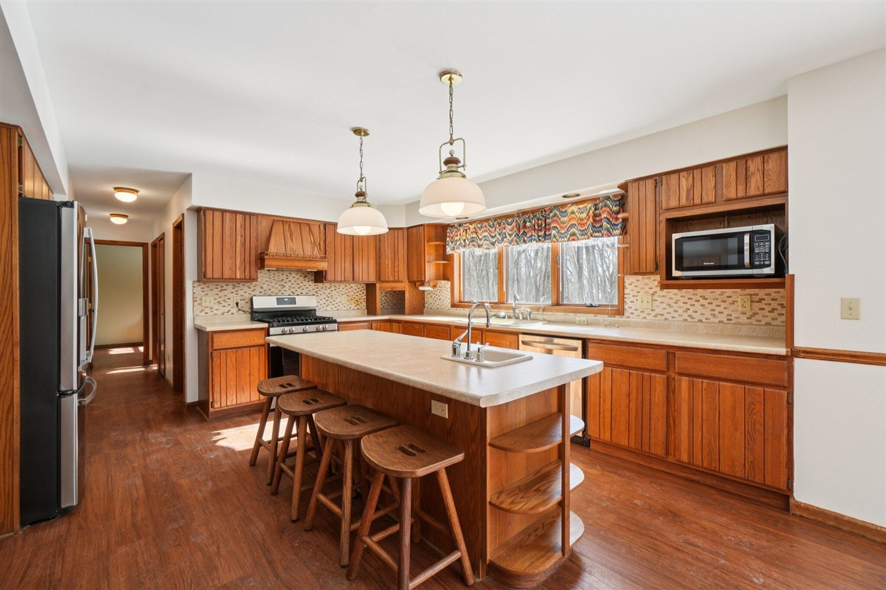 12627 N Territorial Road