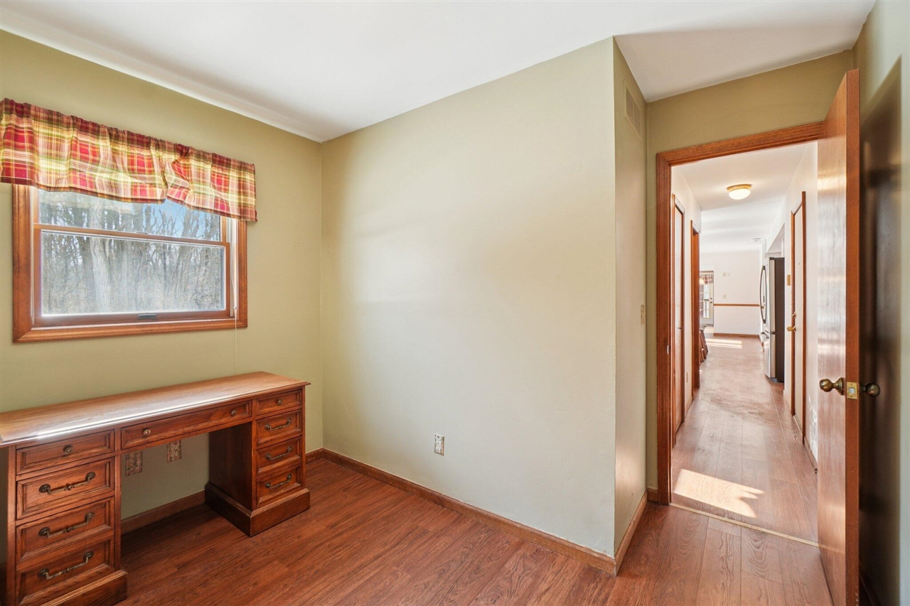 12627 N Territorial Road