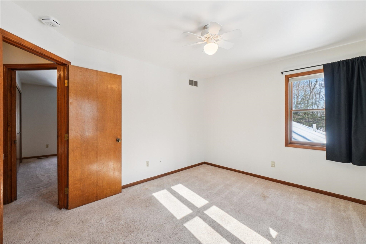 12627 N Territorial Road