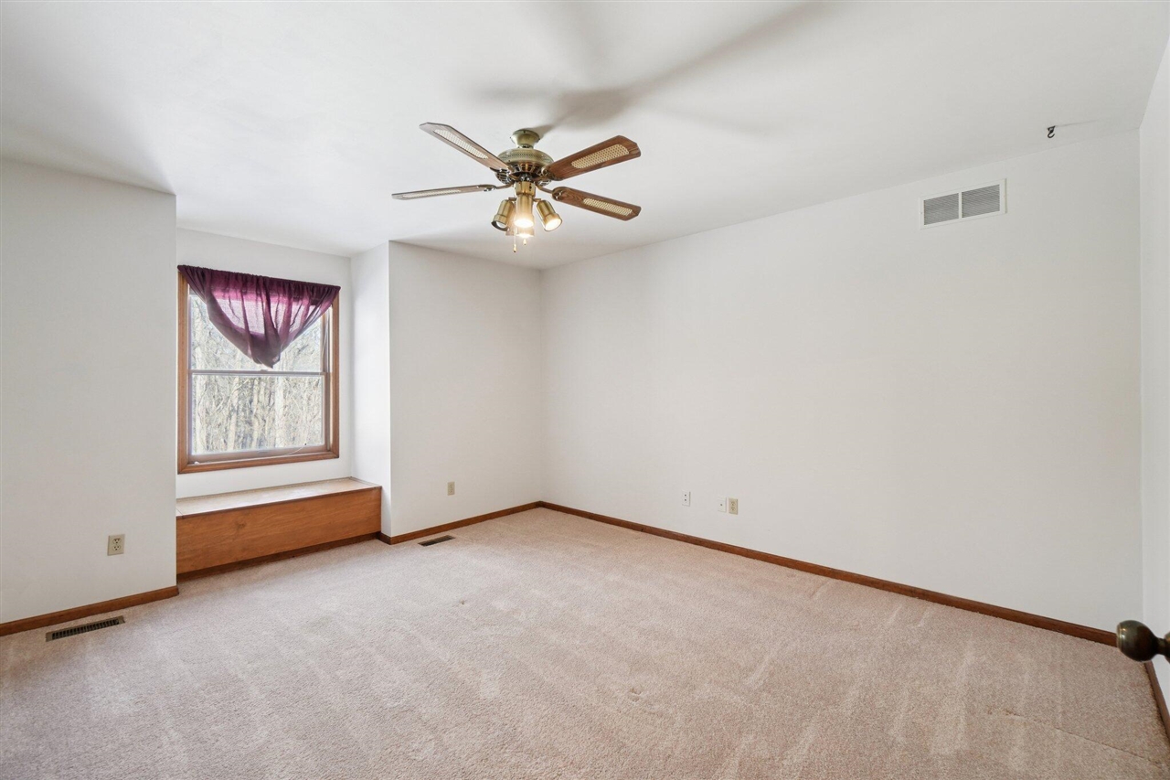 12627 N Territorial Road