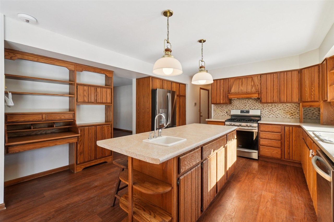 12627 N Territorial Road