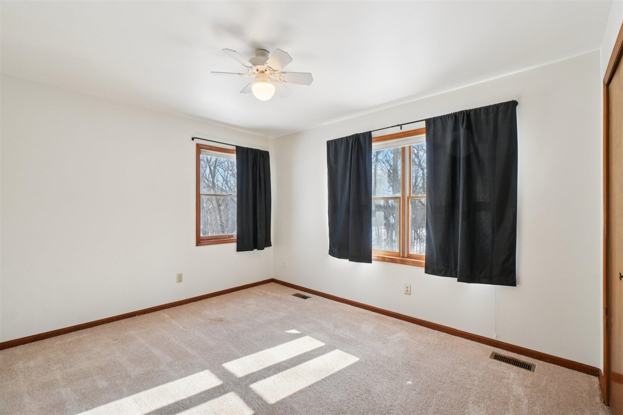 12627 N Territorial Road