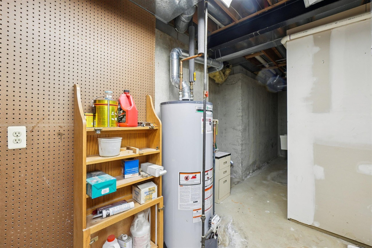 12627 N Territorial Road