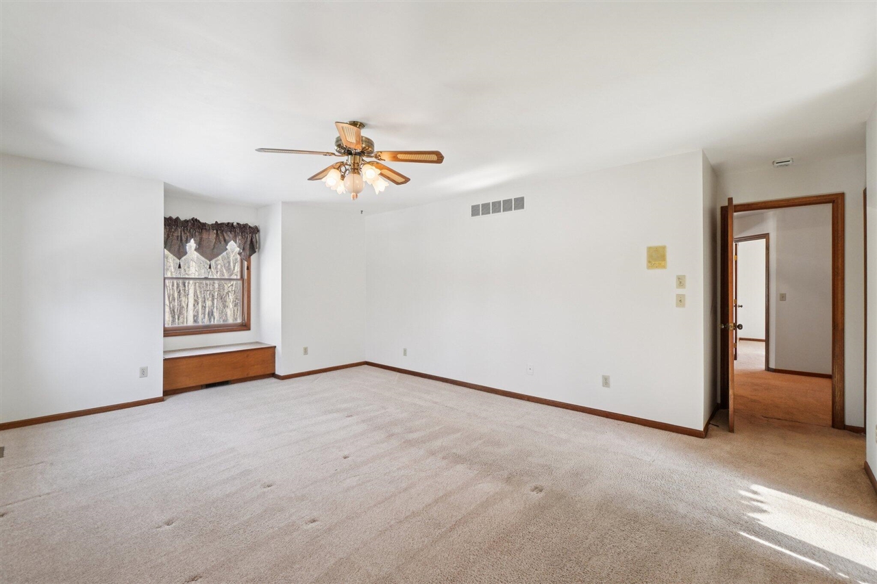 12627 N Territorial Road