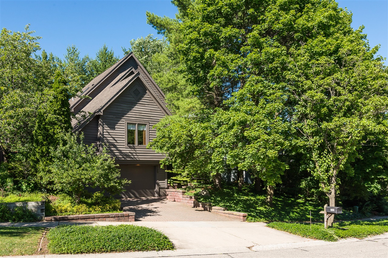 555 Glendale Circle