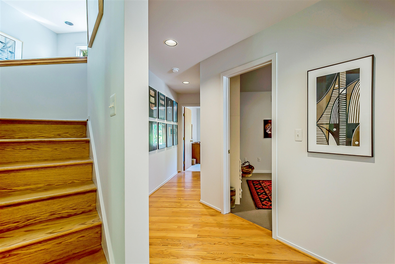 555 Glendale Circle