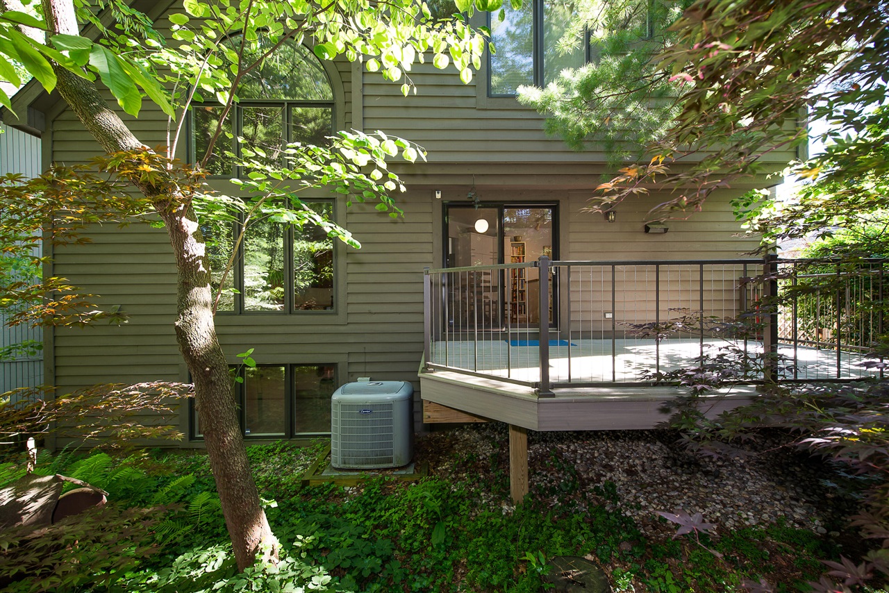 555 Glendale Circle