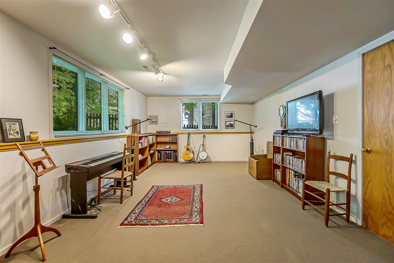 555 Glendale Circle